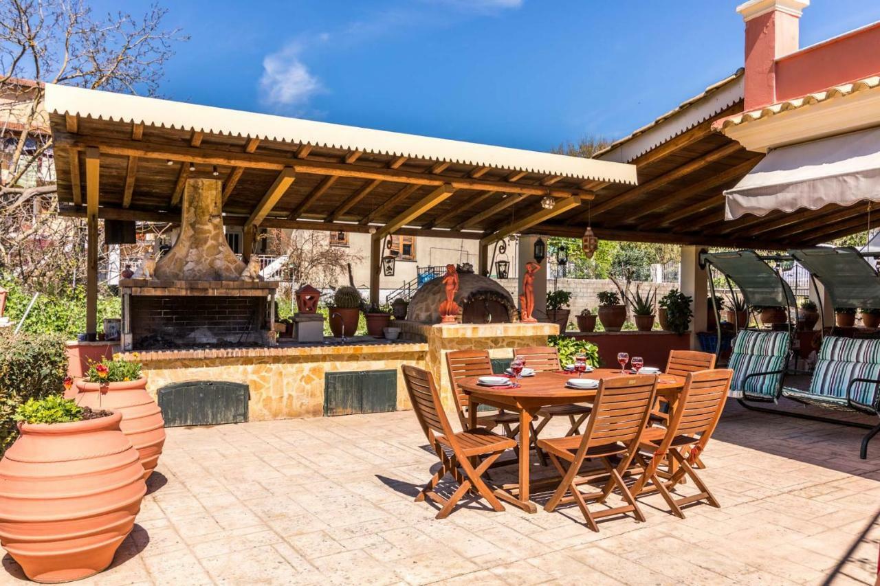 Antonela Sunshine By Corfu Escapes Πέραμα