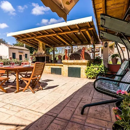 Antonela Sunshine Apartment By Corfu Escapes Perama  Exterior photo